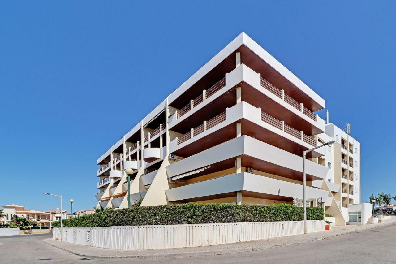 Albufeira Concept With Pool By Homing Apartment Гия Екстериор снимка